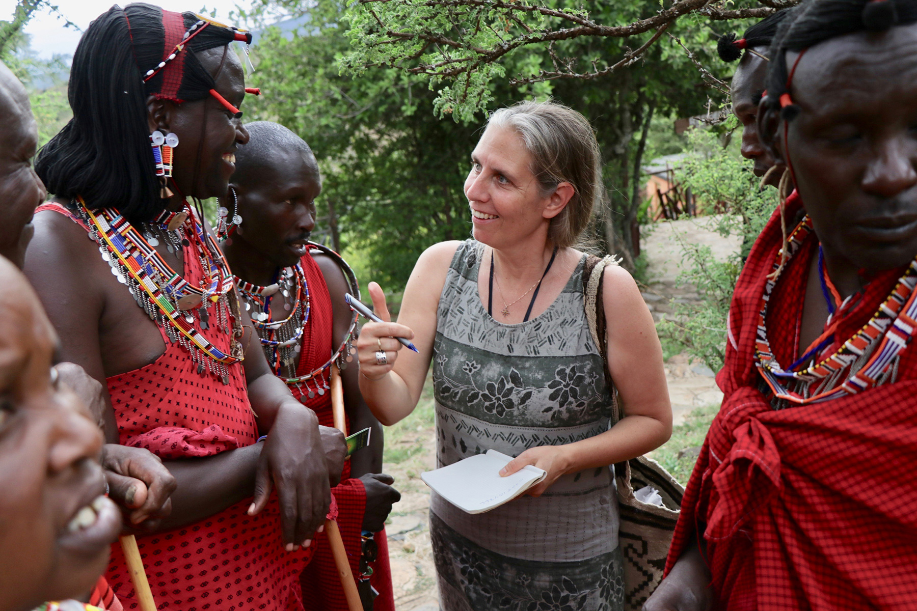 Miriam Delicado helping indigenous people